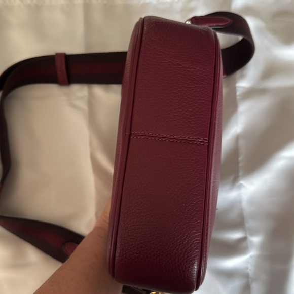 Coach Camera Crossbody - Picture 4 of 5